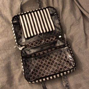 Henri Bendel rare travel large hanging weekend bag